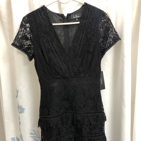 NWT LULUS BLACK EVENING LACE DRESS 🖤 - Picture 3 of 7